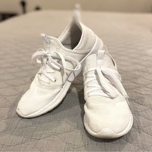 White Adidas cloud foam Tennis shoes